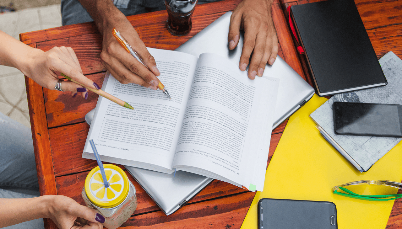 A Complete, Hands-On Guide to Planning, Writing, and Maintaining Instructional Articles
